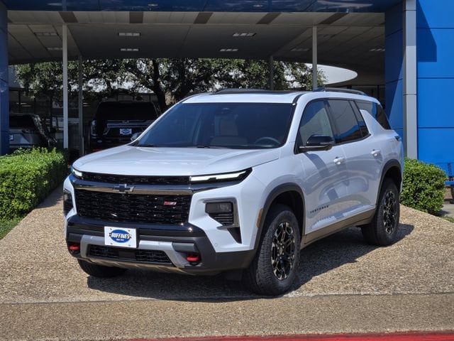 2027 Chevrolet Traverse Z71 - Photo 3
