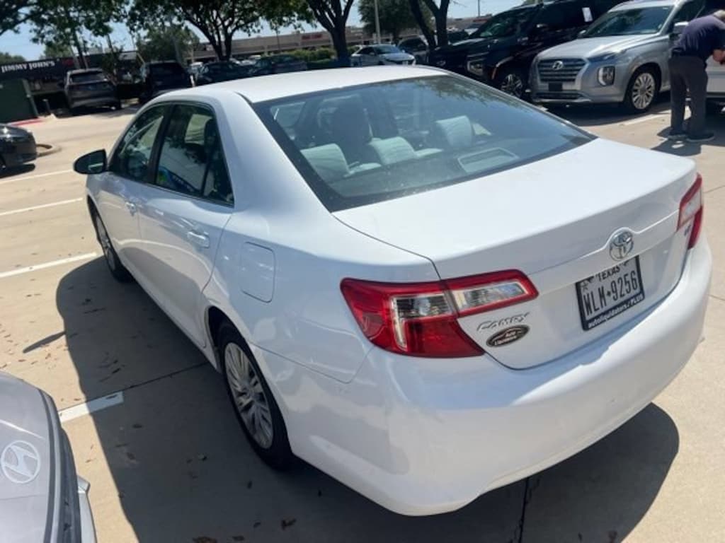 Used 2014 Toyota Camry LE Sedan
