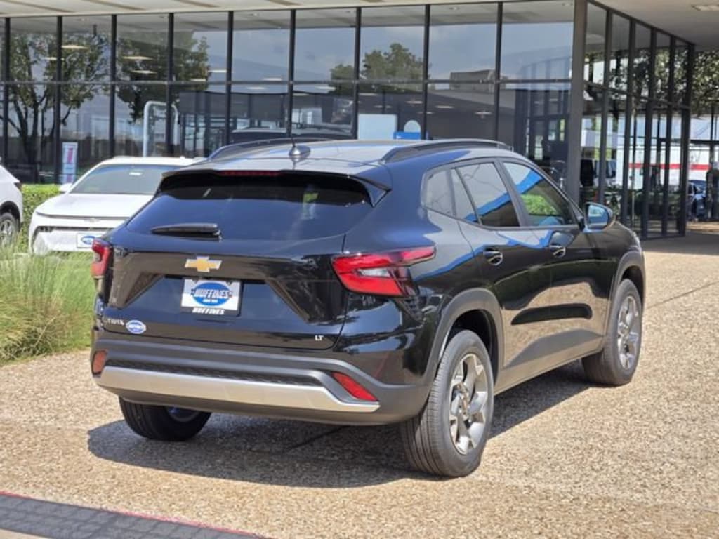 New 2026 Chevrolet Trax LT SUV