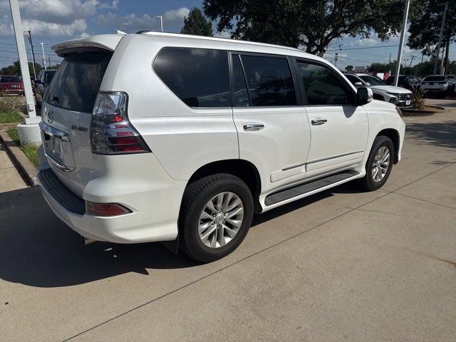 2017 Lexus GX 460 photo 2