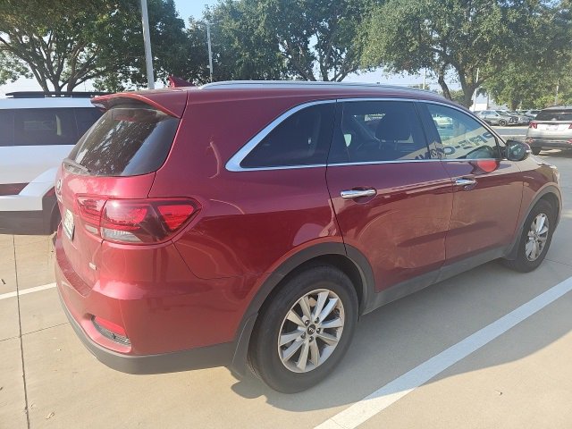 2019 Kia Sorento LX S photo 3