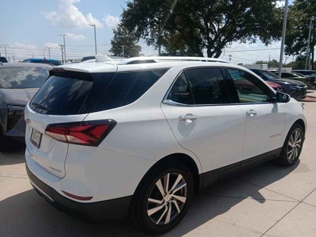 Used 2024 Chevrolet Equinox Premier SUV