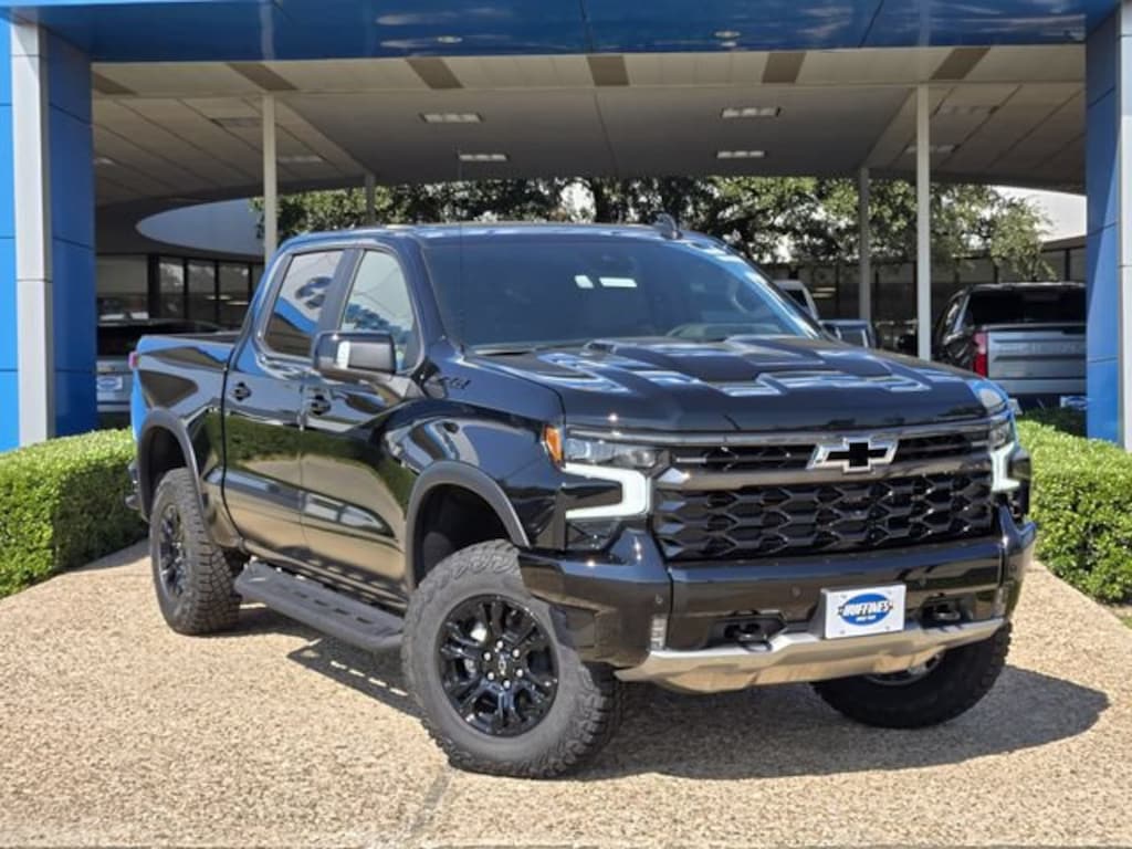 New 2026 Chevrolet Silverado 1500 ZR2 Truck Crew Cab