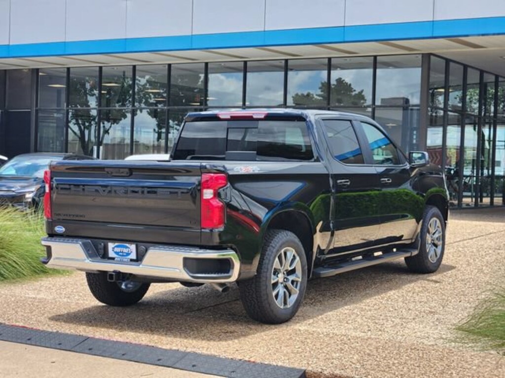 New 2026 Chevrolet Silverado 1500 LT Truck Crew Cab