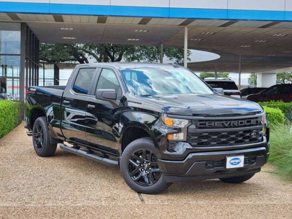 New 2026 Chevrolet Silverado 1500 Custom Truck Crew Cab