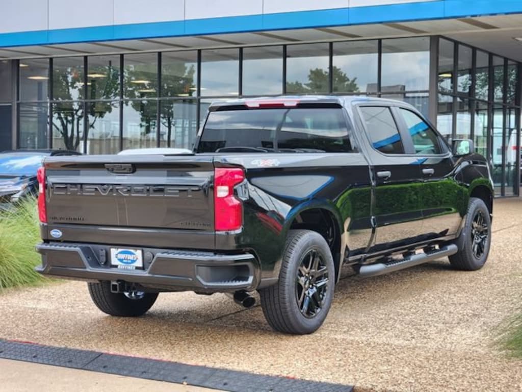 New 2026 Chevrolet Silverado 1500 Custom Truck Crew Cab