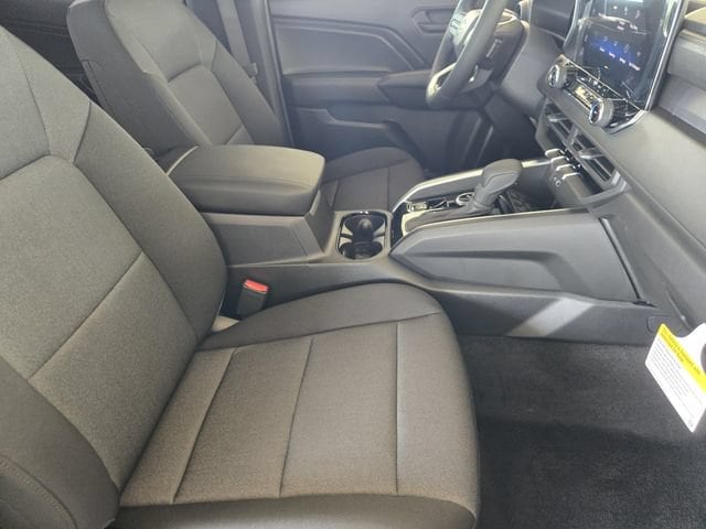 2026 Chevrolet Colorado Work Truck - Photo 10