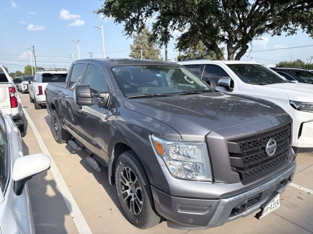 Used 2022 Nissan Titan Crew Cab SV 4x2 Truck Crew Cab