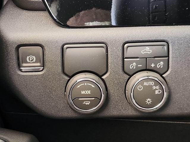 2026 Chevrolet Silverado 1500 LT - Photo 18