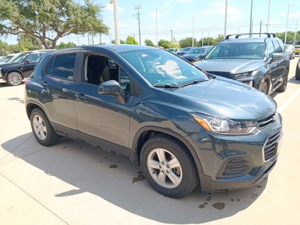 Used 2021 Chevrolet Trax LS SUV