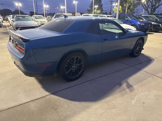 2022 Dodge Challenger GT photo 3