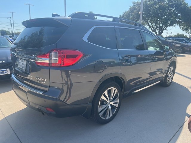 2019 Subaru Ascent Limited photo 2