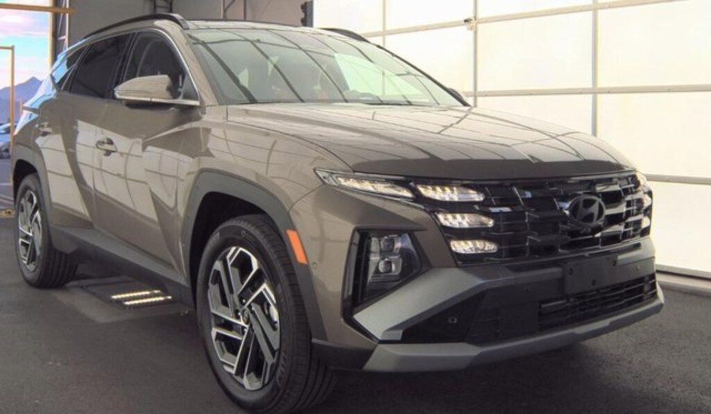 Used 2025 Hyundai Tucson Hybrid Limited SUV