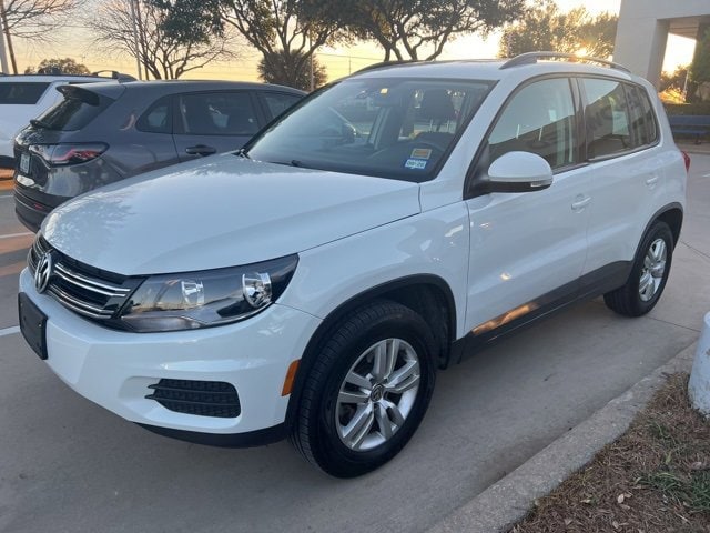 2016 Volkswagen Tiguan S