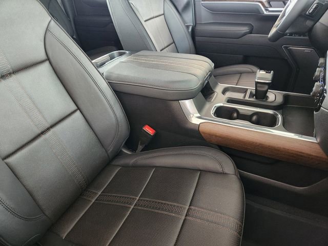 2026 Chevrolet Silverado 1500 High Country - Photo 12