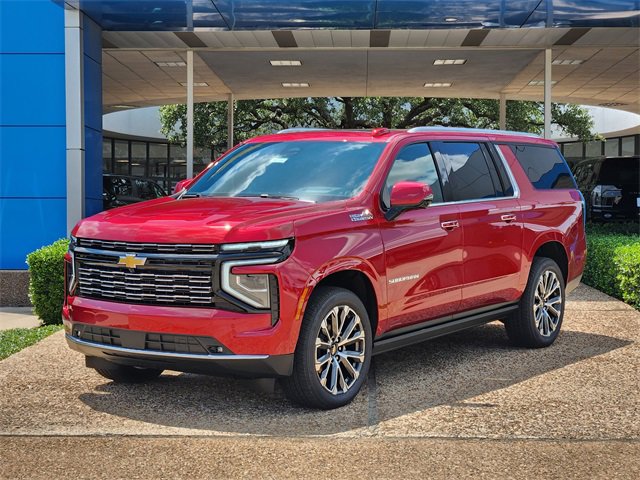 2025 Chevrolet Suburban High Country photo 2