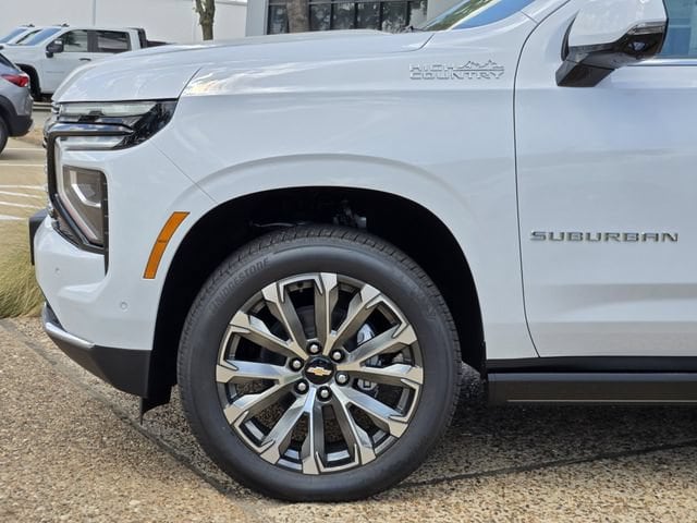 2026 Chevrolet Suburban High Country - Photo 7