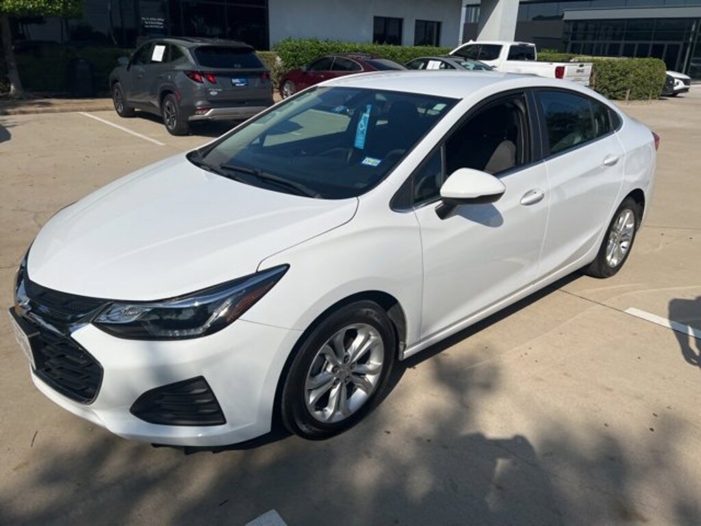 Used 2019 Chevrolet Cruze LT Sedan