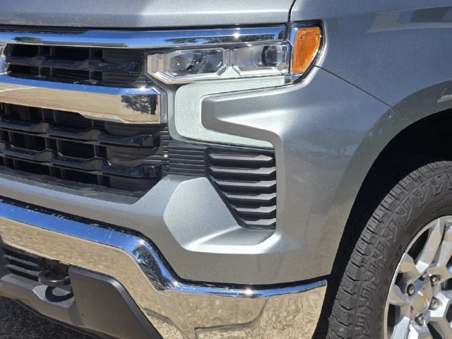 2026 Chevrolet Silverado 1500 LT - Photo 6