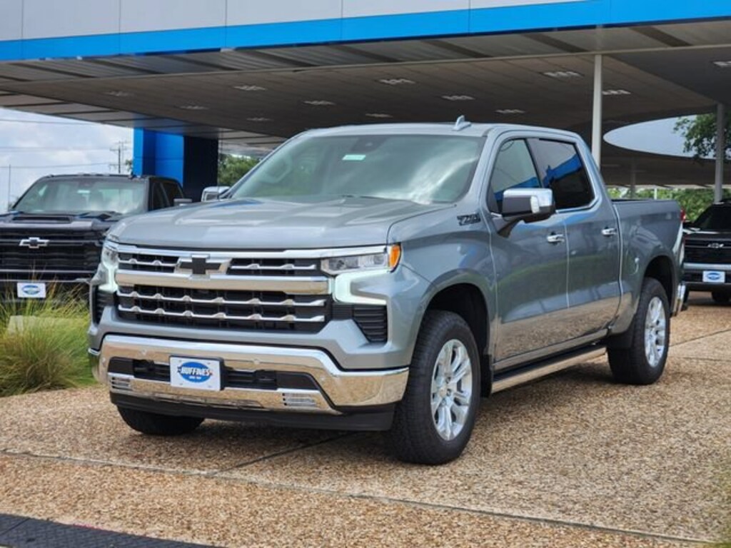 New 2026 Chevrolet Silverado 1500 LTZ Truck Crew Cab
