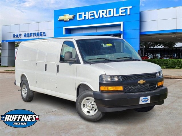2024 Chevrolet Express Cargo Work Van's photo