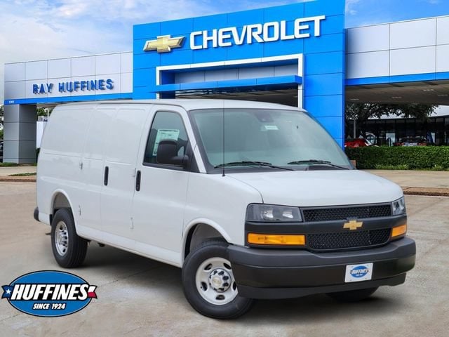 2026 Chevrolet Express Cargo Work Van - Photo 1