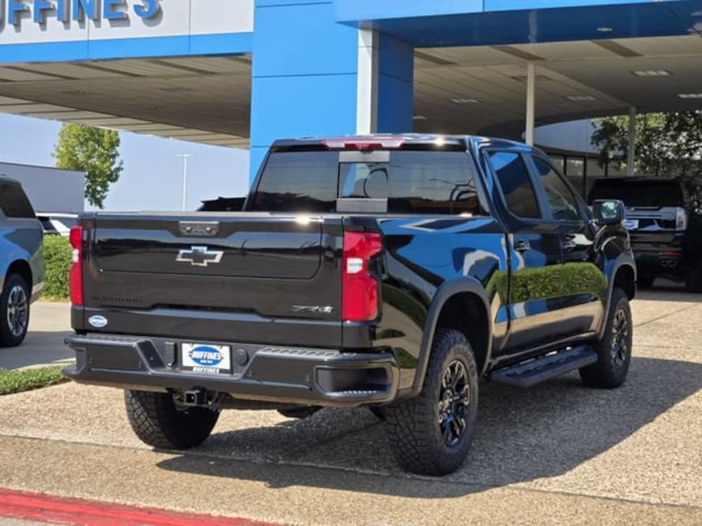 New 2026 Chevrolet Silverado 1500 ZR2 Truck Crew Cab