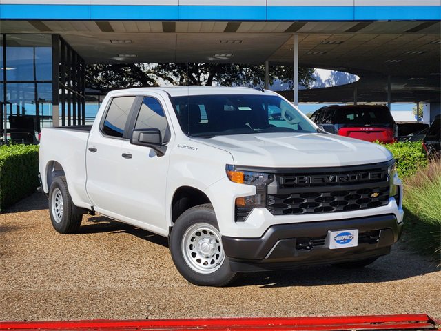 2026 Chevrolet Silverado 3500HD LT Work Truck photo 2