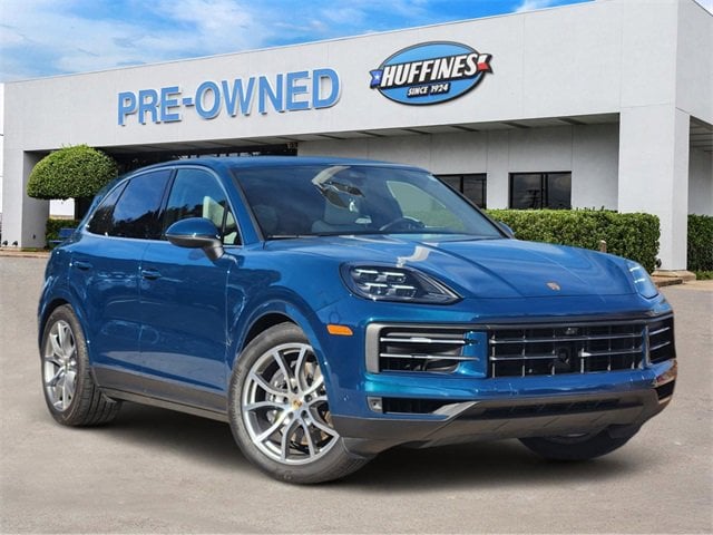 2024 Porsche Cayenne Base