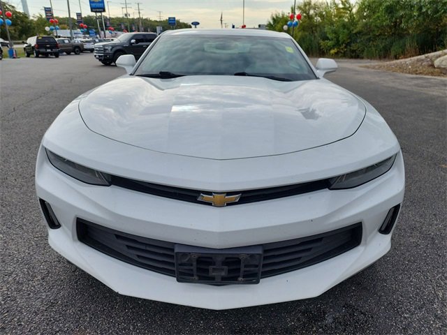 2018 Chevrolet Camaro 1LT photo 3