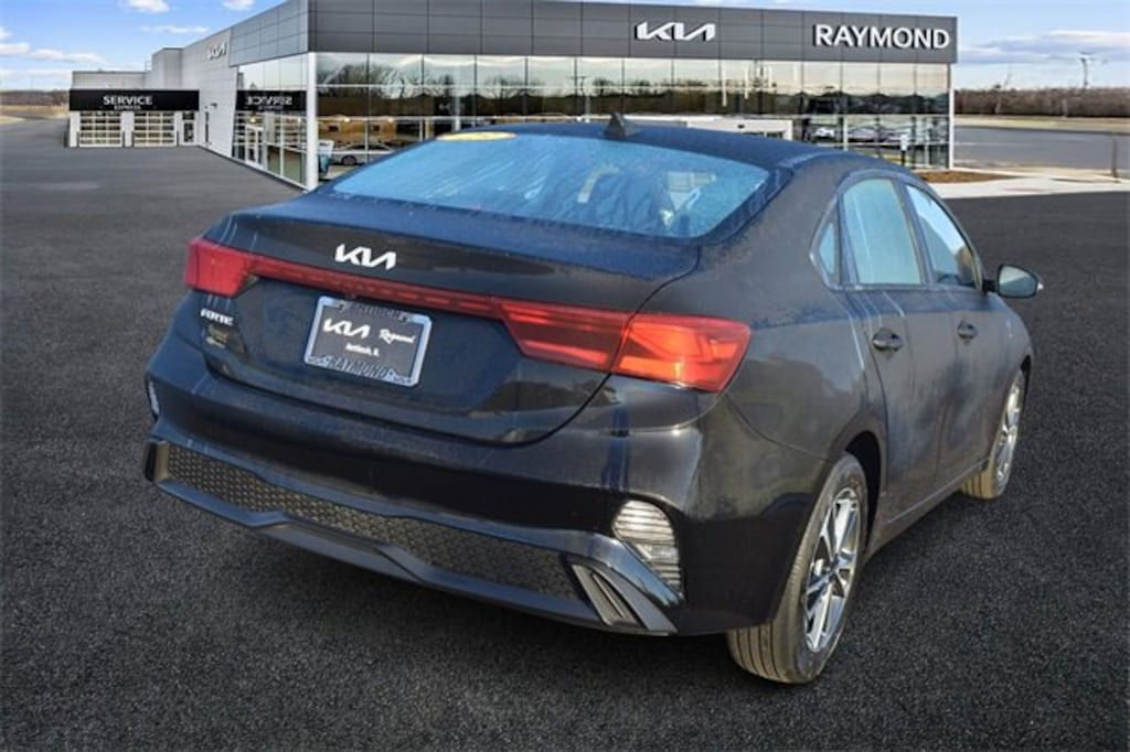 Used 2023 Kia Forte LXS Sedan