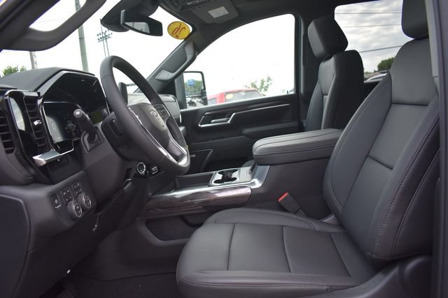 2026 Chevrolet Silverado 2500 HD LTZ - Photo 31