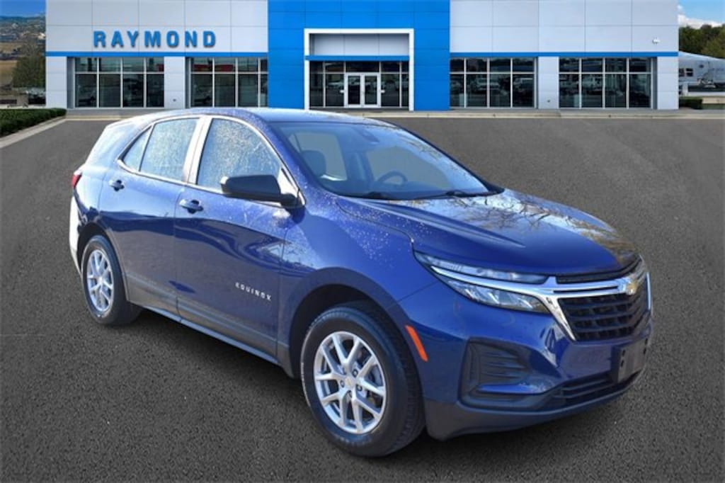 Used 2022 Chevrolet Equinox LS SUV