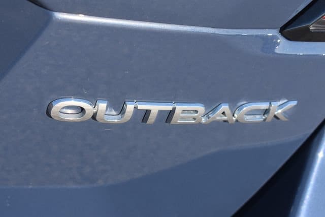 2025 Subaru Outback Base - Photo 14