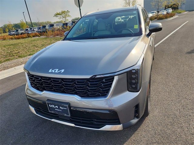2025 Kia Sorento Hybrid EX photo 3