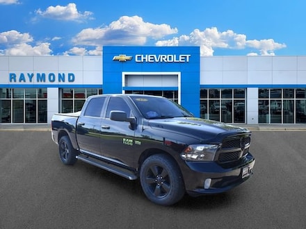 2017 Ram 1500 Express Crew Cab 4x4 57 Box Truck Crew Cab