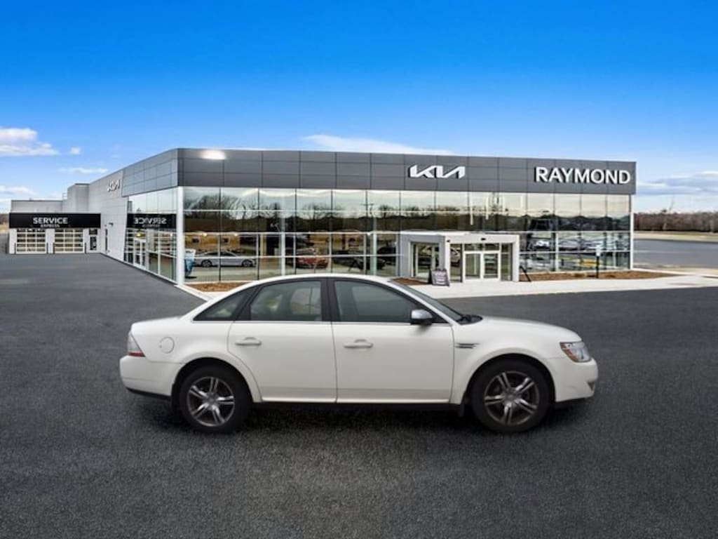Used 2009 Ford Taurus Limited Sedan
