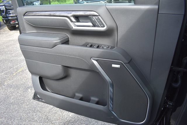 2026 Chevrolet Silverado 2500 HD LTZ - Photo 40