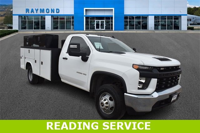 2022 Chevrolet Silverado HD WT's photo