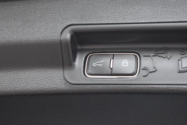 2023 Ford Explorer XLT - Photo 20