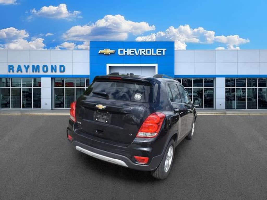 Used 2020 Chevrolet Trax LT SUV