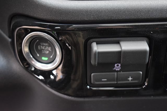 2026 Chevrolet Silverado 1500 ZR2 - Photo 34