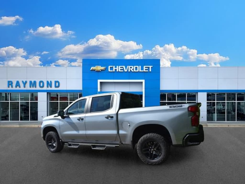 Used 2024 Chevrolet Silverado 1500 Custom Trail Boss Truck