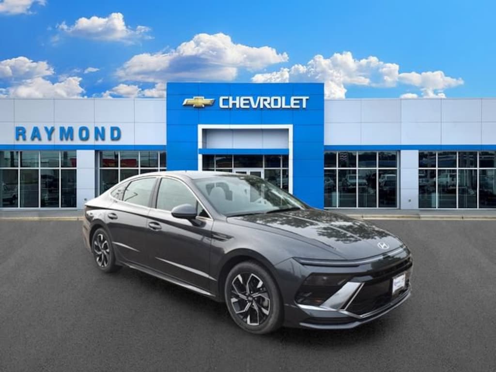 Used 2025 Hyundai Sonata SEL Sedan