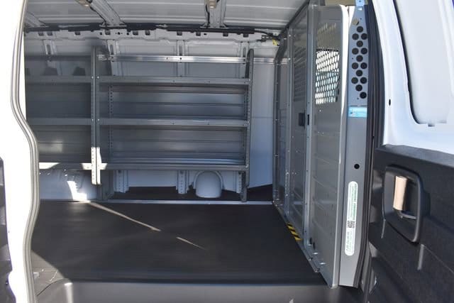 2025 Chevrolet Express Cargo Work Van - Photo 14