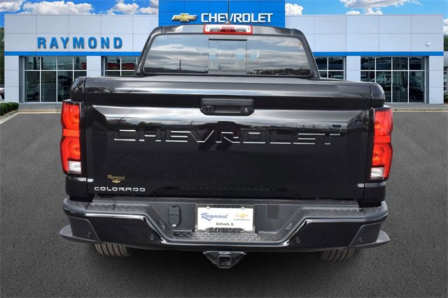 2026 Chevrolet Colorado LT photo 4