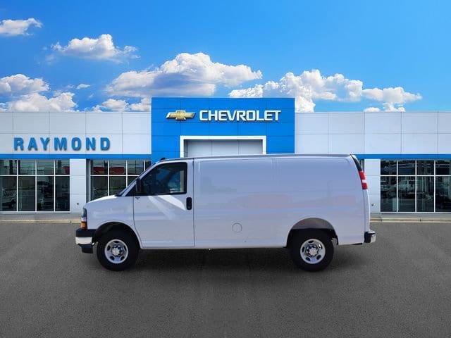 2025 Chevrolet Express Cargo Work Van - Photo 7