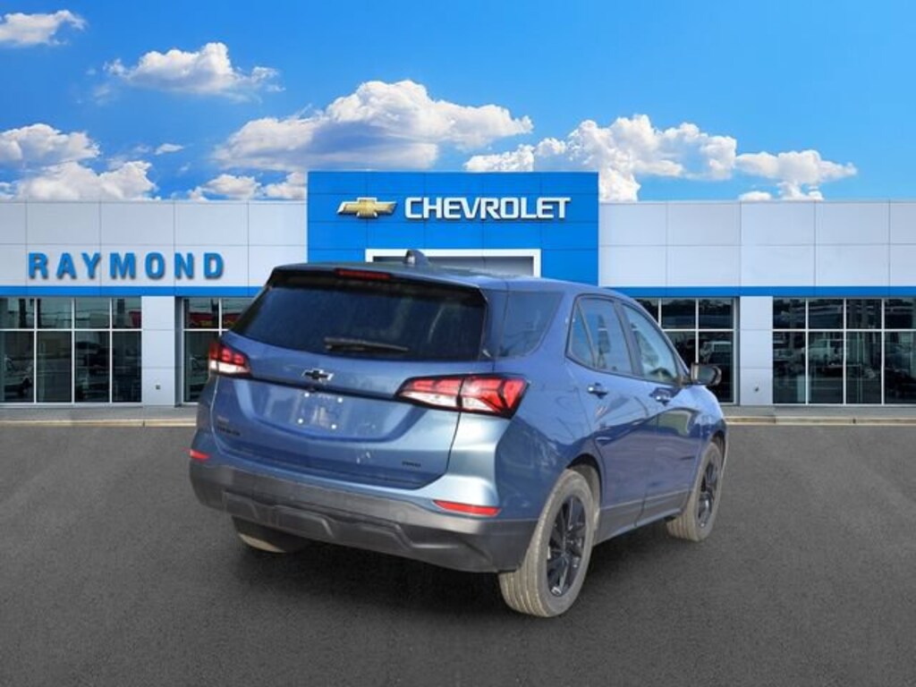 Used 2024 Chevrolet Equinox LS SUV