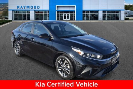 2022 Kia Forte LXS Sedan