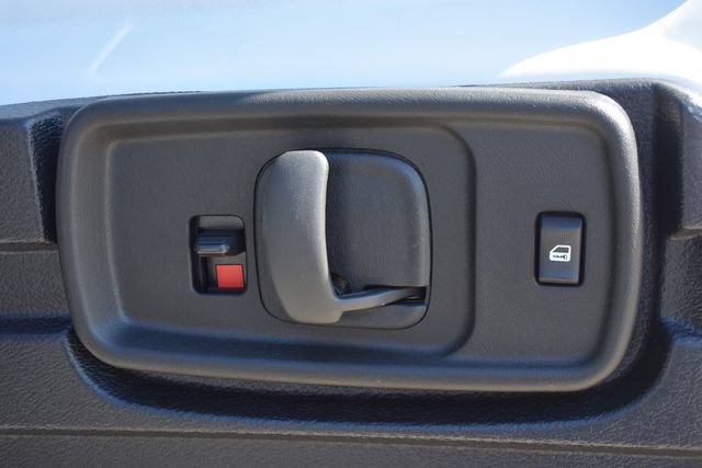 2025 Chevrolet Express Cargo Work Van - Photo 16